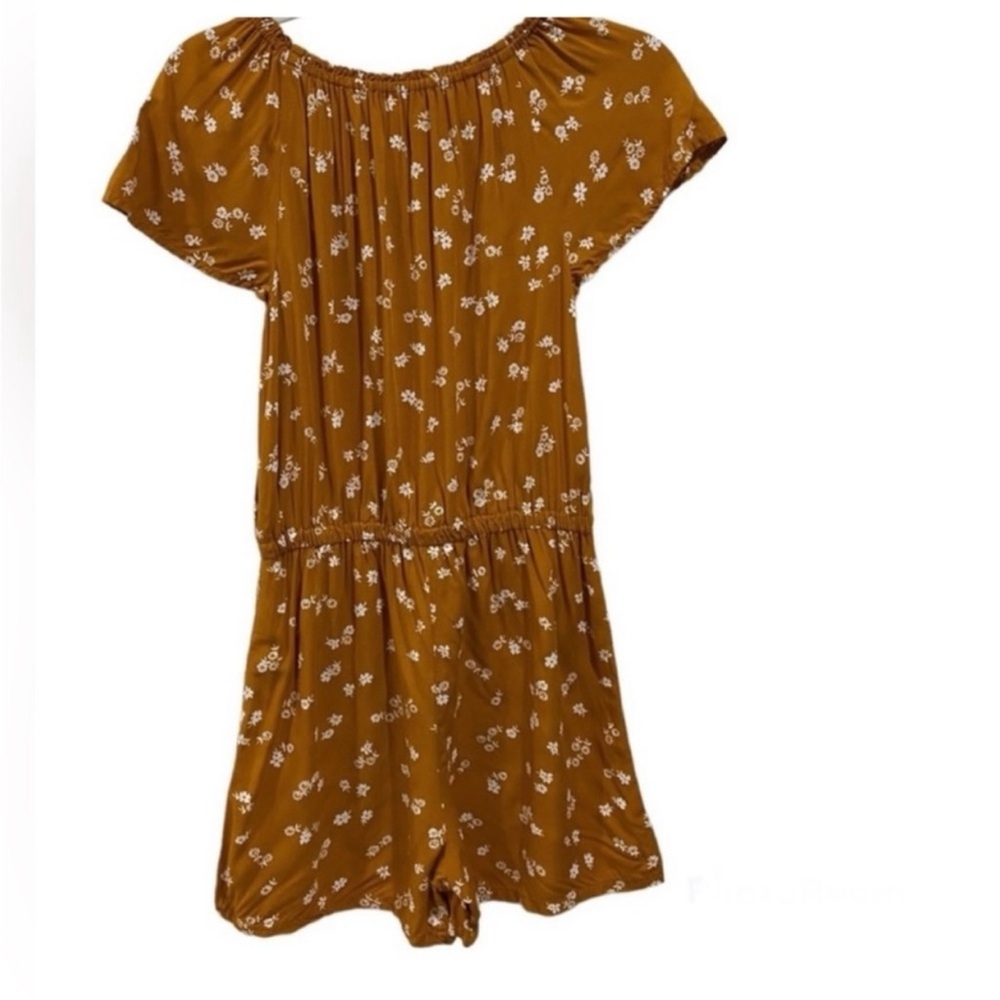 *SOLD* Old Navy Romper - Picture 2 of 4